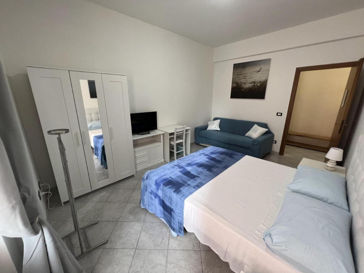 Bed And Breakfast Mare Blu Civitavecchia Exterior foto